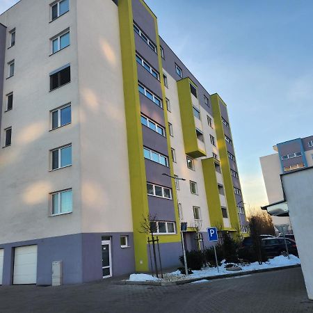 Apartman Greenside Michalovce Eksteriør billede