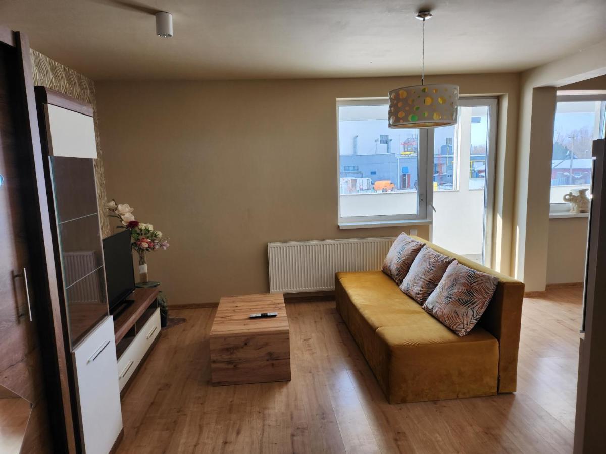 Apartman Greenside Michalovce Eksteriør billede