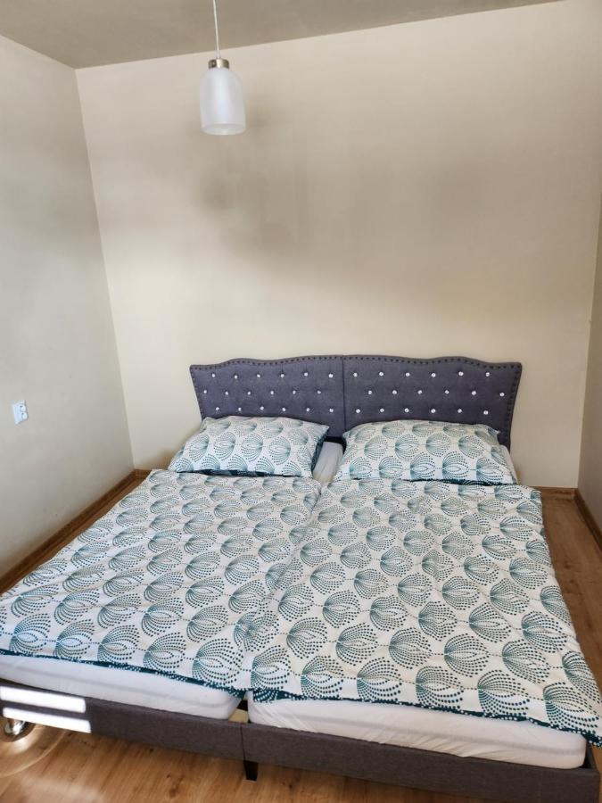 Apartman Greenside Michalovce Eksteriør billede